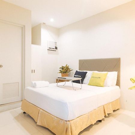 Urbanview At Lacson Street Bacolod City By Reddoorz 外观 照片